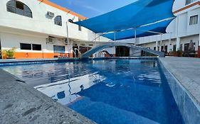 Hotel Moreno
